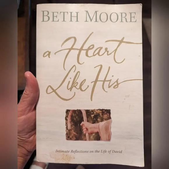 Bundle of Christian Books - 6 - Picture 3 of 12